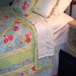 37 - Bedskirts