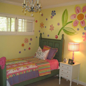 Girls traditional bedroom La Canada, CA, girls bedroom decals, girls bedroom pai
