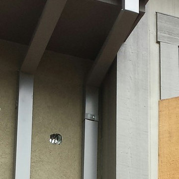 Seamless Box Gutters on a Custom Home