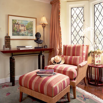 Light airy, romantic sitting room