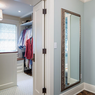 Hidden Closet | Houzz