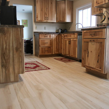 New Flooring in Kitchen / Dining Remodel