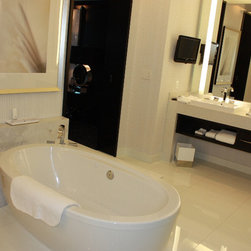 Tub - Bathtubs