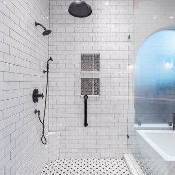English Chestnut | Master Bathroom