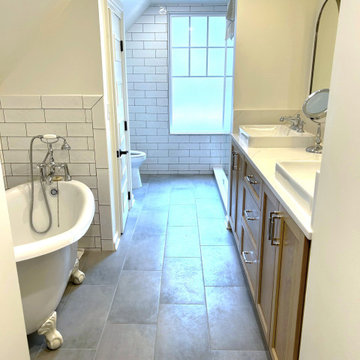 Glenn Circle Master Bath