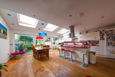 Contemporary kitchen in London.