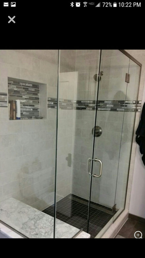 Dark Shower Floor With Light Tile Good, Dark Tile Floors In Bathroom