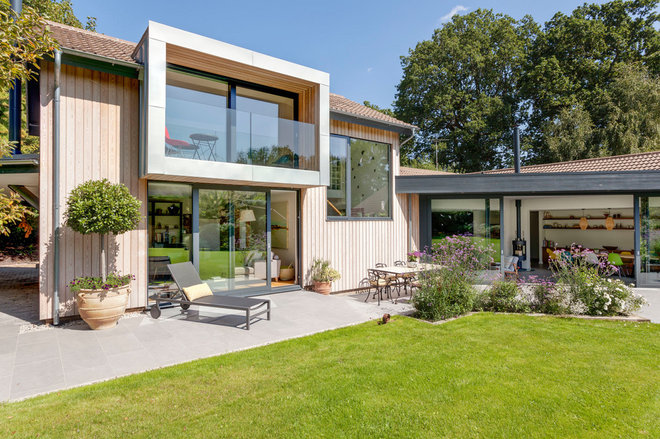 Contemporary Exterior by Penton Architects