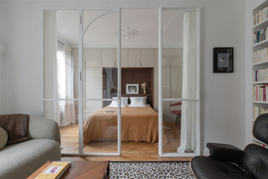 Exemple d'une chambre d'enfant tendance.
