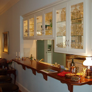 All Kinds of Bars Eating and Entertaining