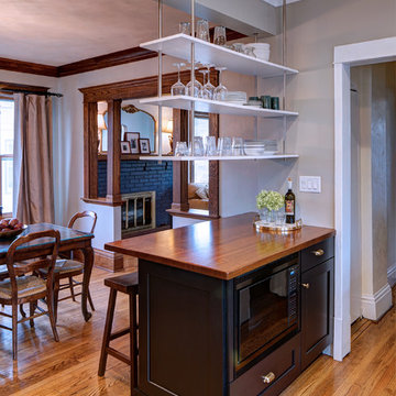 Small yet Functional Vintage Kitchen