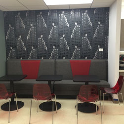 REALOGIC Chicago - Dining Chairs