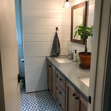 Walton Mtn Bathroom