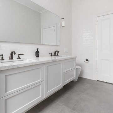 Timeless Traditional Bathroom