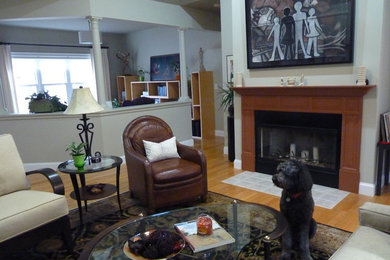 Living room - traditional living room idea in Boston
