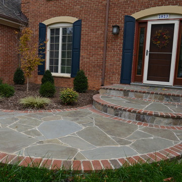 Pennsylvania Variegated Irregular Flagstone w/ Brick Border on Concrete Base