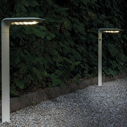 Hila Floor LED Lamp by Artemide - Outdoor Floor Lamps