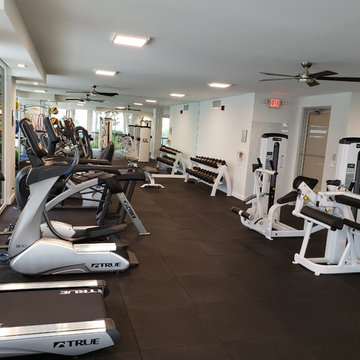 Palm Beach Club Room, Kitchen & Gym