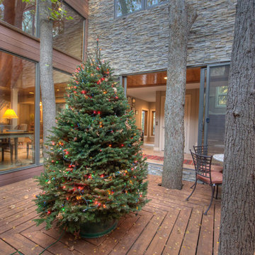 414 Sunfish Historic Rebuild of a Franklin Lloyd Wright home