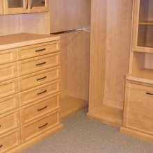 Timber Valley - Closet(s)