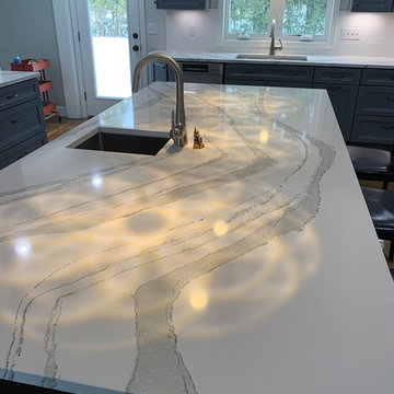 Kraftmaid Sedonna Maple Lagoon