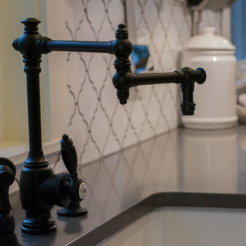 Traditional Inset SE Portland Kitchen