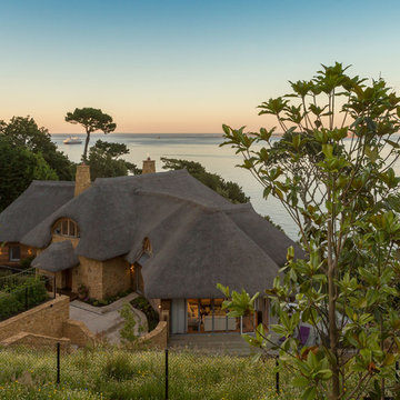 La Maison de la Falaise