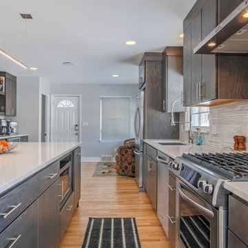 Clean and Modern Kitchen
