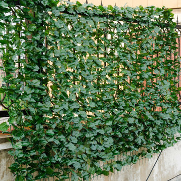 Costway 40''x95'' Faux Ivy Leaf Decorative Privacy Fence Screen Artificial