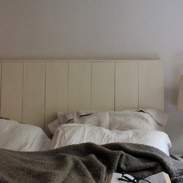 A quiet bedroom