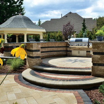 Beautiful Outdoor Living Space, with Umbriano, series 3000, and Brussels Block