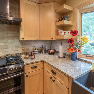 Bear Lake Craftsman Kitchen