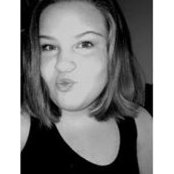 Hannah Lewis's photo