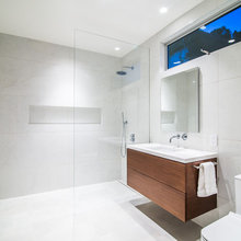 Mathias Guest Bath