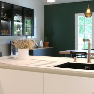 Cuisine rustique transformée en cuisine moderne