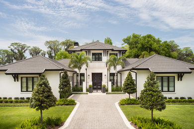 Example of a beach style exterior home design in Orlando