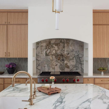 Grand Arched Alcove with Fluted Calacatta Green Marble
