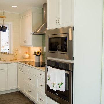 White Shaker Door Cabinets For Small Kitchen