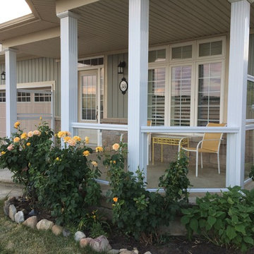 Aluminum and Glass Porch Railings - 118
