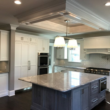 Medallion Platinum Beaded Inset White Icing