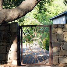 Gate