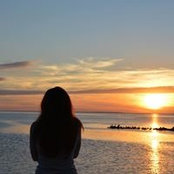 Lauren McManus's photo