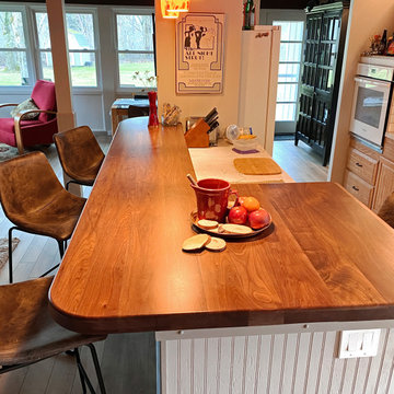 Premium Walnut Wide Plank (Face Grain) Countertop