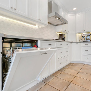 Shore Kitchen White Peninsula