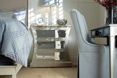 Cottage chic bedroom photo in Birmingham