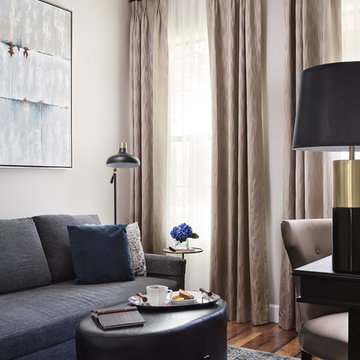 Relaxed and Elegant Weekend Home