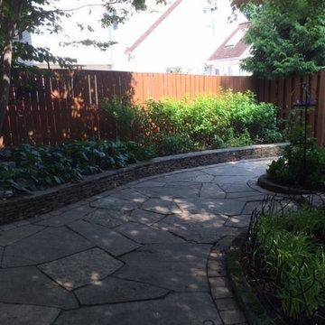 Irregular Flagstone Walkway