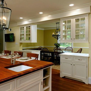 Holiday Kitchens