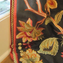 2774 - Curtains
