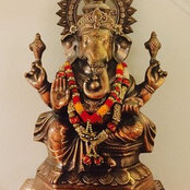 Nina Alagiri's photo
